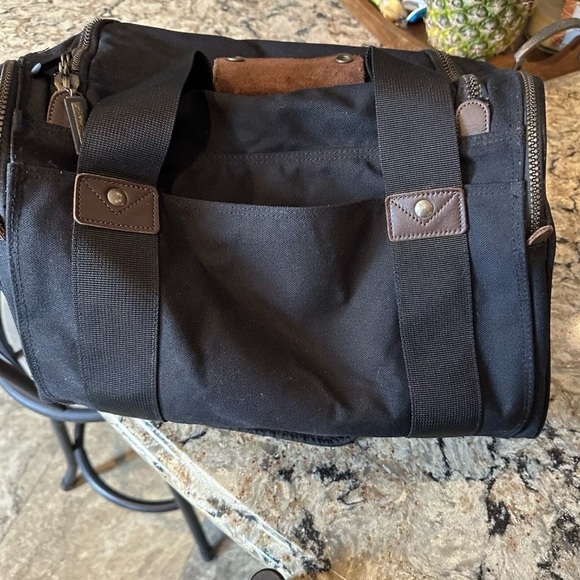 Vintage Eddie Bauer Canvas Leather Duffle Weekender Bag Duffel Gym Pack Carry On - Picture 6 of 12